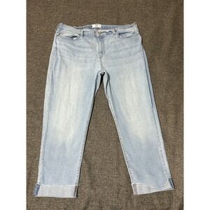 Denizen from Levi's Women's 18 Boyfriend Jeans‎ Light Wash Distressed Hem